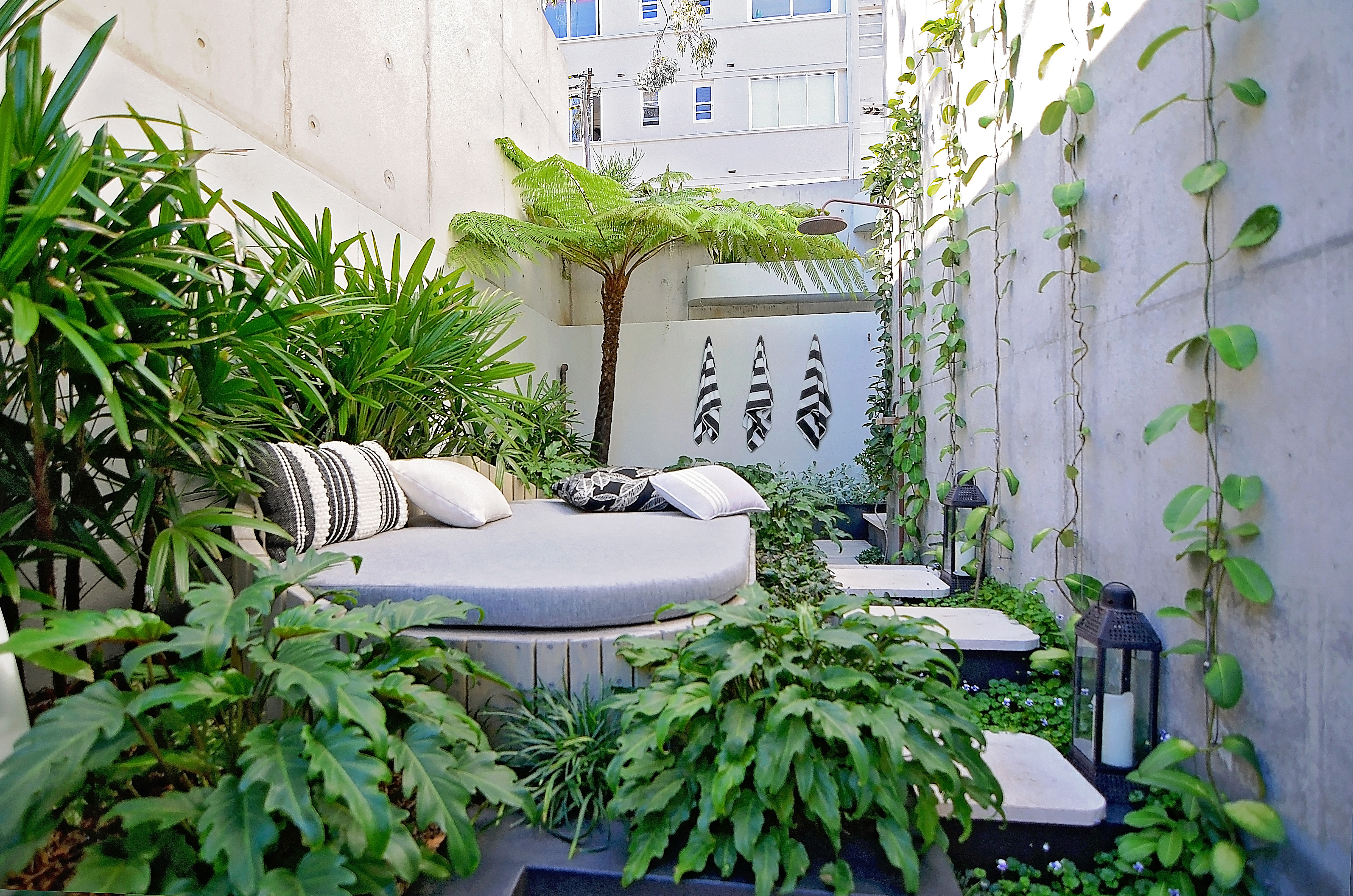 Finalist - OUTHOUSE design